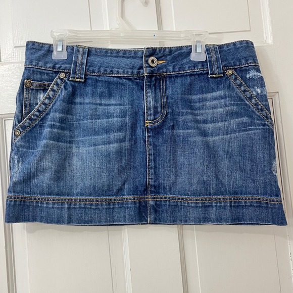 Old Navy Dresses & Skirts - Old Navy Sz 10 Vtg Y2K Denim Micro Mini Skirt Blue Low Rise Distressed